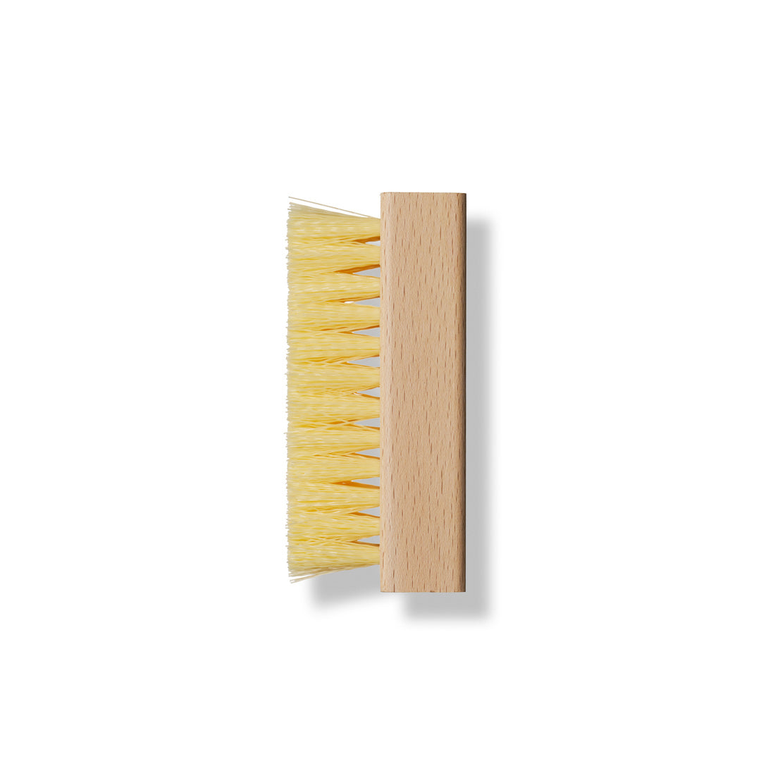 Essentials_Kit_Brush