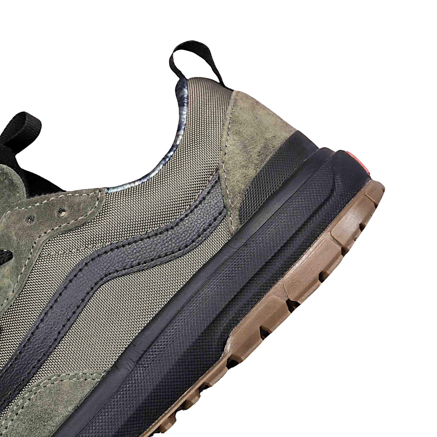 vans-ultrarange-exo-mte-1