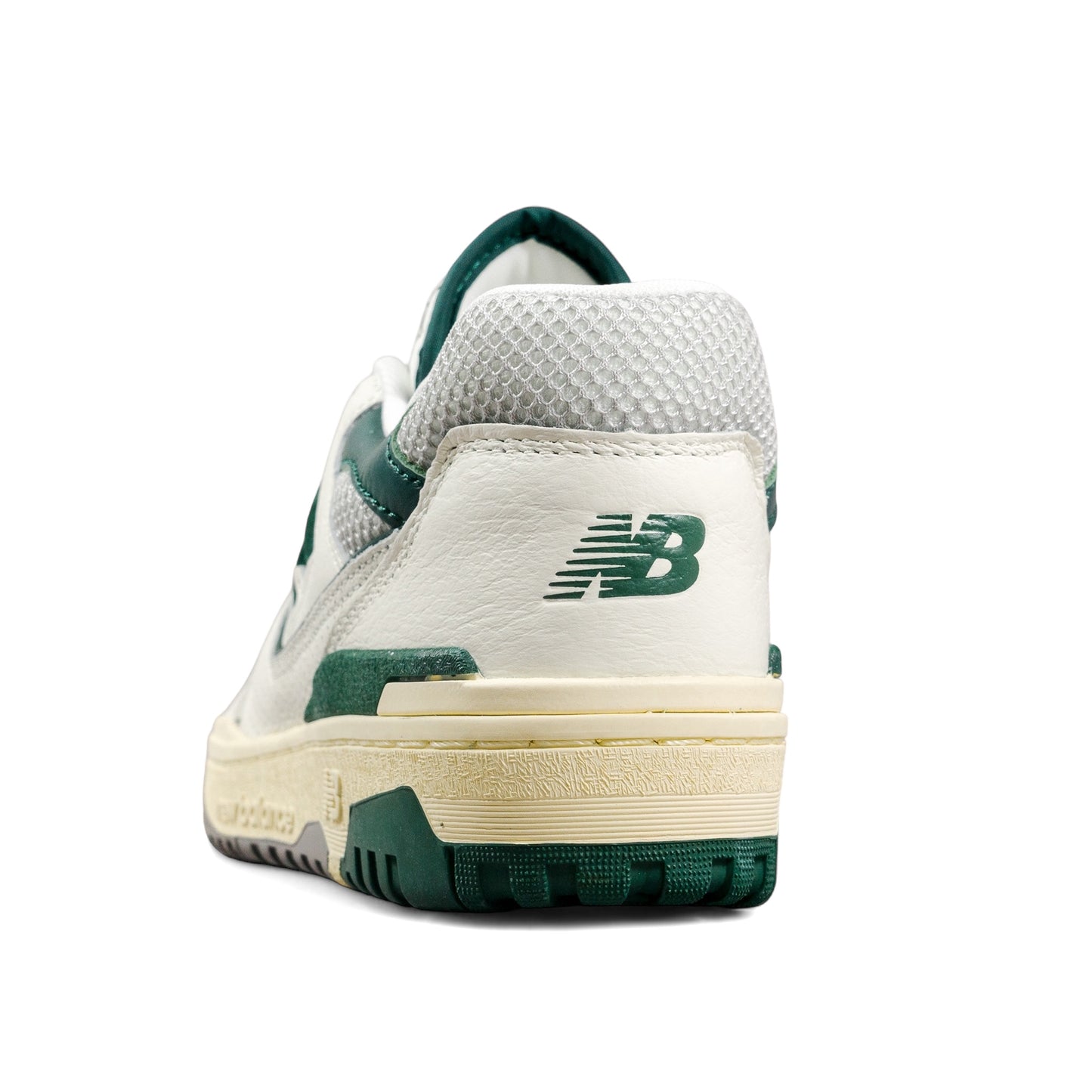 new-balance-bb550cpe-sea-salt-march-green