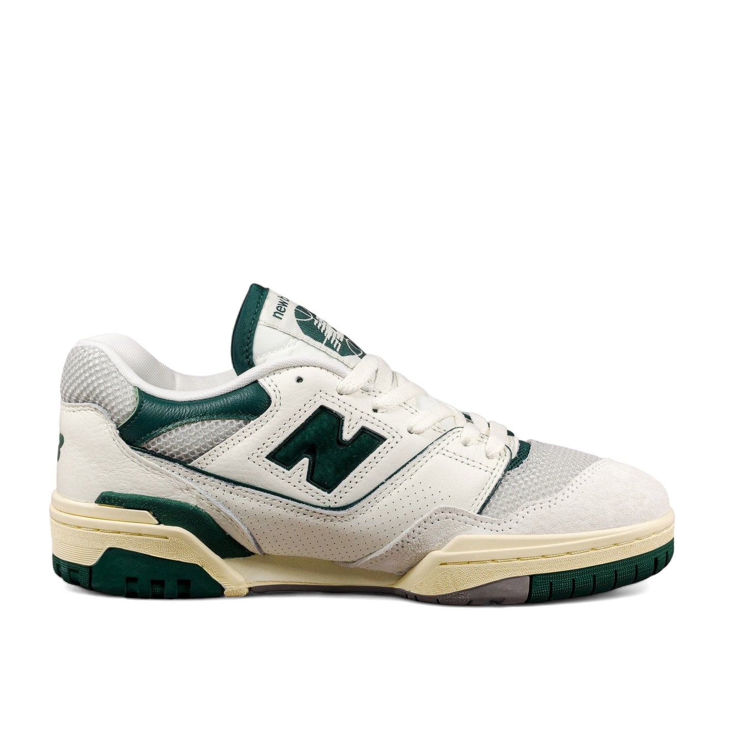 new-balance-bb550cpe-sea-salt-march-green