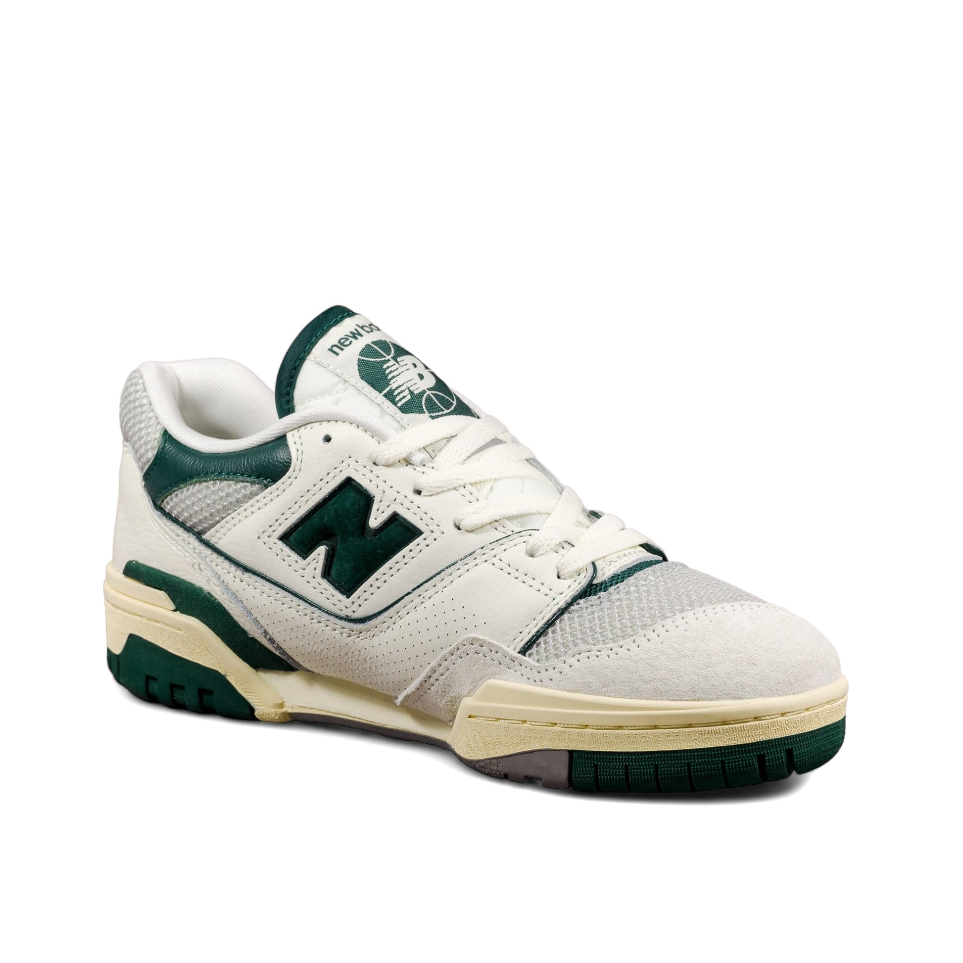 new-balance-bb550cpe-sea-salt-march-green