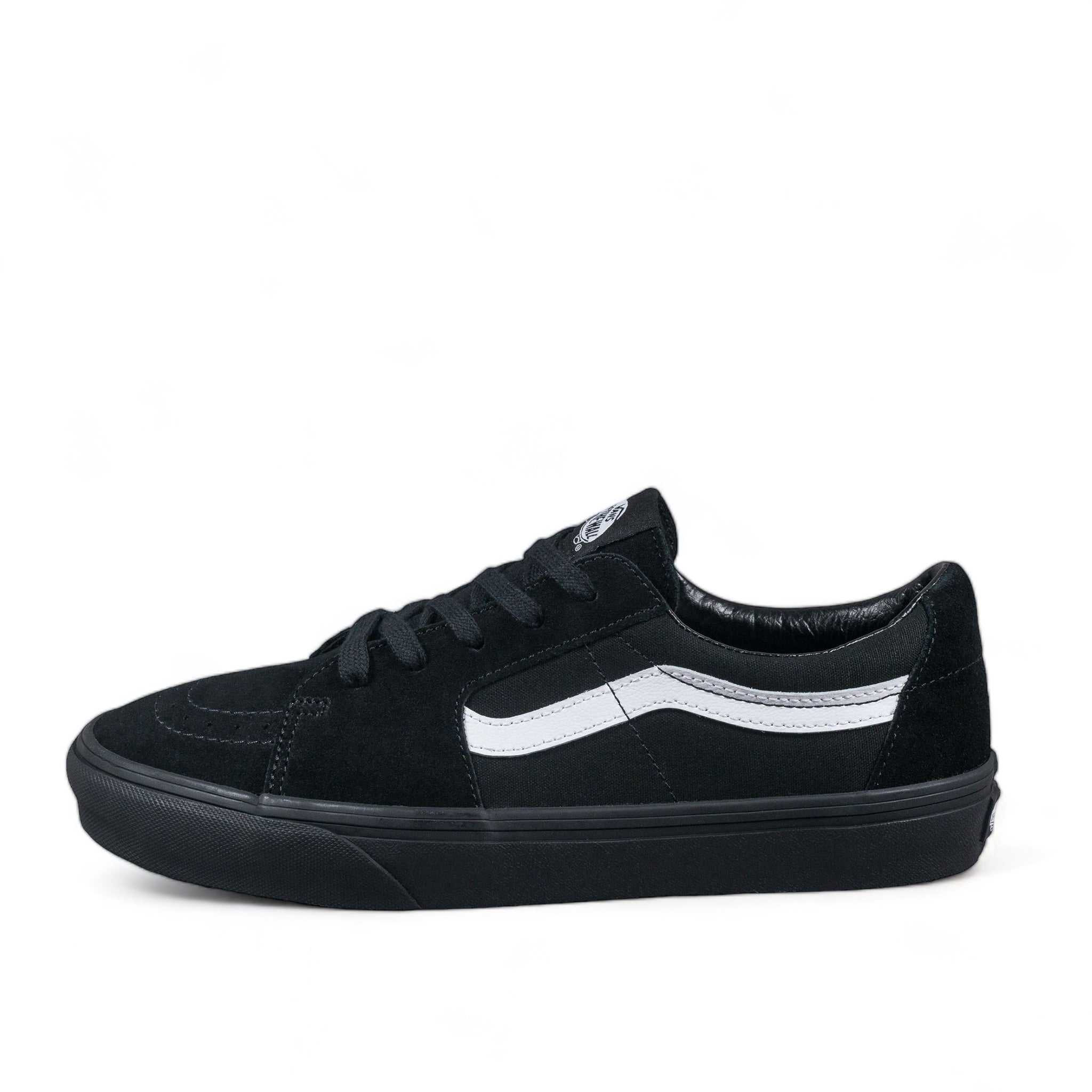 Black and white vans low on sale