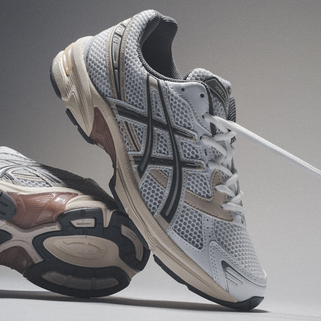 Asics Sportstyle Gel-1130 (1201A256-112) Weiss – Goldjunge-Store